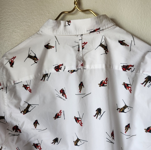 Mens Novelty Print Button Down - Picture 5 of 7